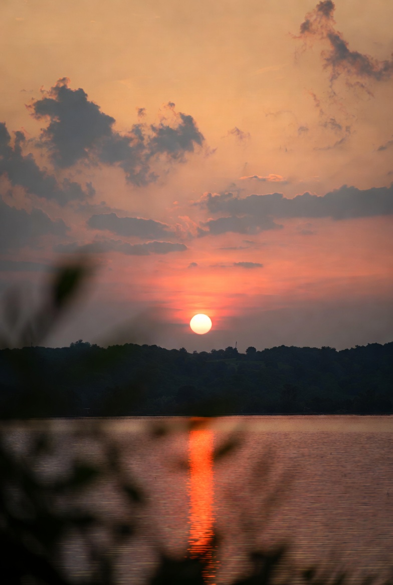 Sore yang Menenangkan Hativ